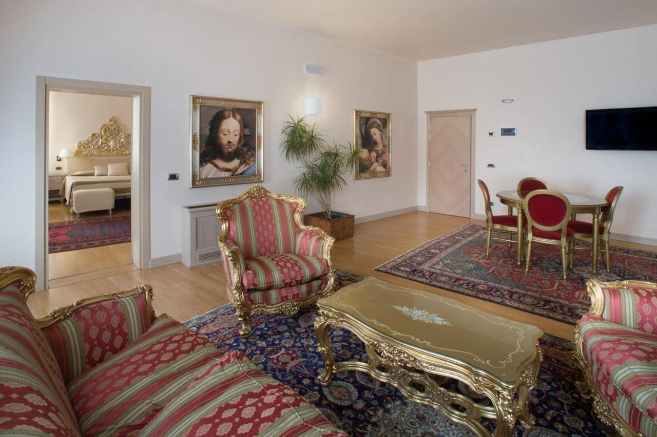 Hotel Liassidi Palace Венеція Екстер'єр фото